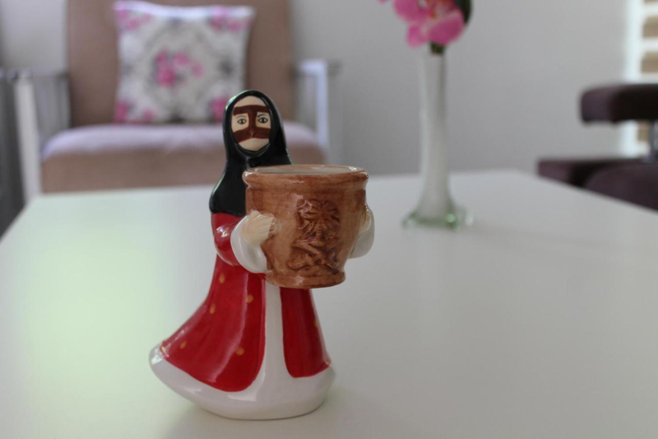 فيلا نادياز هوم إليجا المظهر الخارجي الصورة